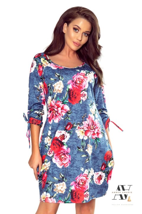 SOPHIE Wygodna sukienka Oversize - KWIATY NA JEANSIE SOPHIE Wygodna sukienka Oversize - KWIATY NA JEANSIE