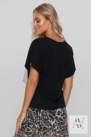 Minimalizm z pazurem – czarna bluzka Amelia oversize | Komfort i styl w jednym