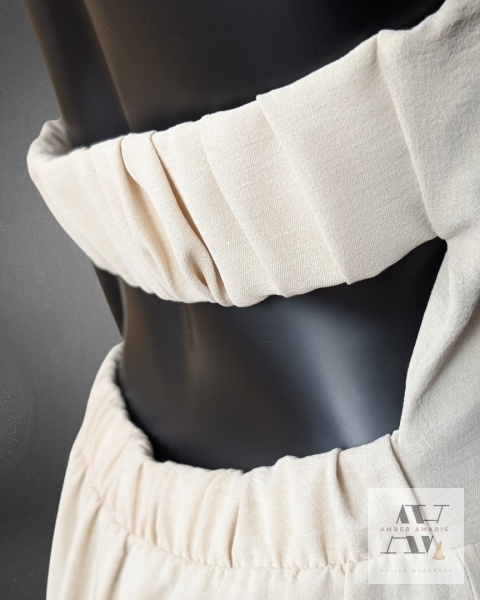 Codzienna elegancja – sukienka Sophia z wiskozy w odcieniu latte | Idealna na lato, lekka i kobieca