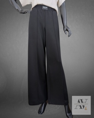 Struktura i styl – spodnie Velora w kant | Czarne, eleganckie i gotowe do biura