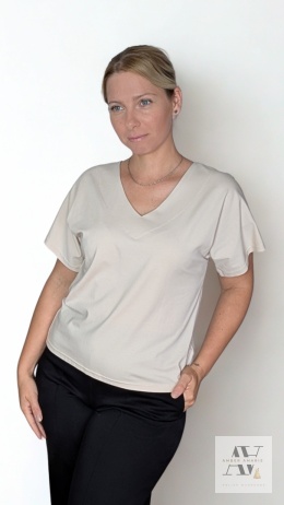 Oversize z klasą – Amelia w odcieniu piaskowym | Idealna do casualowych stylizacji