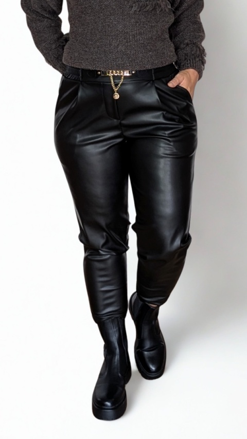 LUNA – Czarne spodnie z ekoskóry