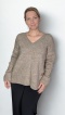 MELINDA  – sweter cappucino z dekoltem V z przodu i z tyłu