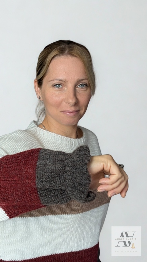 Sweter ARIA caffe bordeaux – ciepło, styl i wygoda w jednym