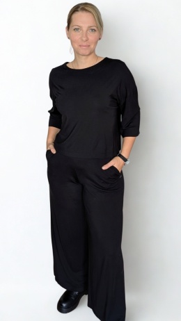 SERENA – czarny komplet dwuczęściowy: bluzka oversize + spodnie wide-leg z wysokim stanem