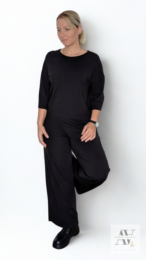 SERENA – czarny komplet dwuczęściowy: bluzka oversize + spodnie wide-leg z wysokim stanem