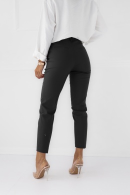 VERA – czarne spodnie cygaretki 7/8 z kantem