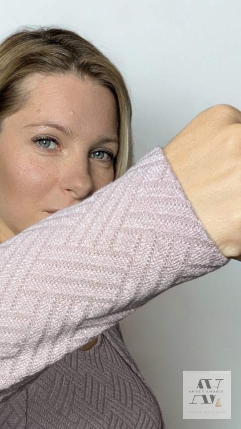 Wełniany komplet dzianinowy MIREA – kardigan, top i spodnie