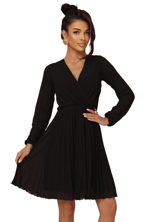 NOEMI – sukienka midi z plisowanym dołem | czarna