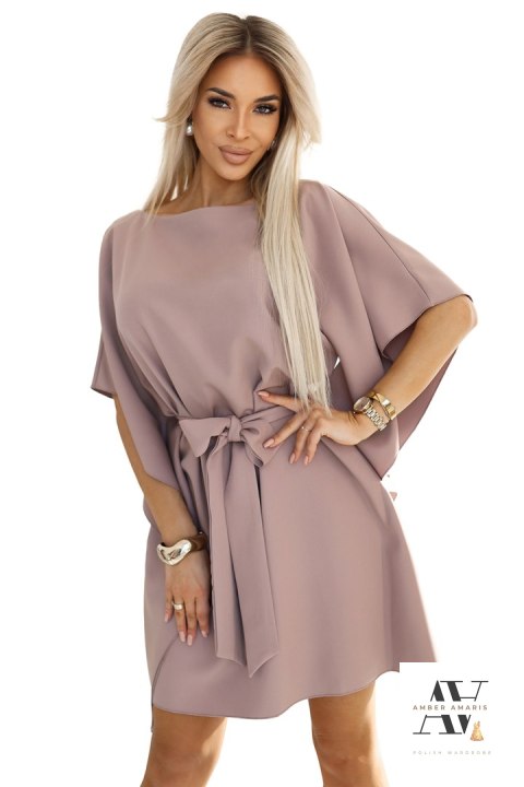 SOFIA Sukienka motyl z wiązaniem w pasie - MOCHA MOUSSE SOFIA Sukienka motyl z wiązaniem w pasie - MOCHA MOUSSE