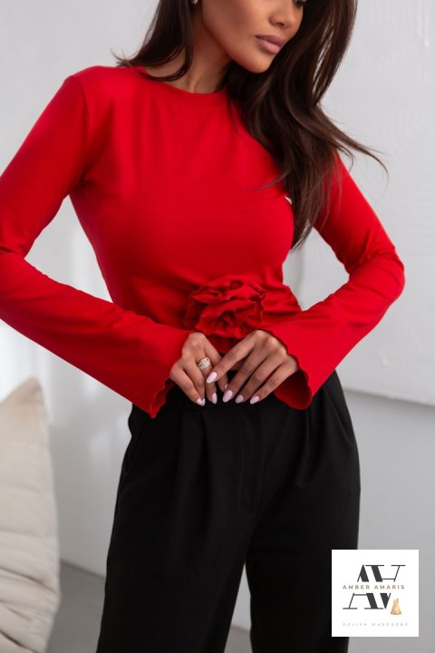 ROSE Czerwona bluzka z różą ROSE Czerwona bluzka z różą